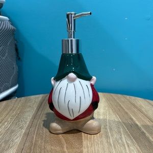 Gnome Gel hand soap pump